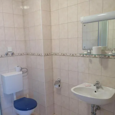 Studio In With Balcony, Air Condition, Wifi Daire Poreč