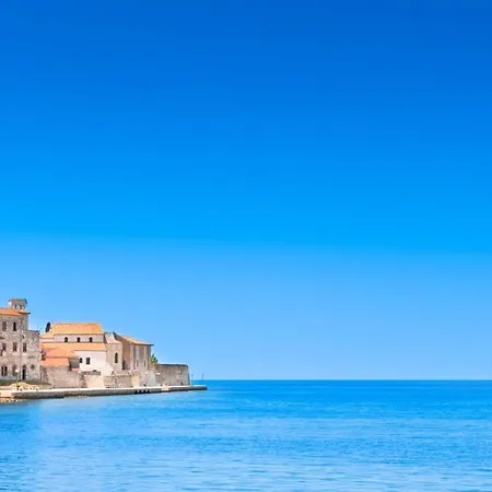 Studio In With Balcony, Air Condition, Wifi * Porec